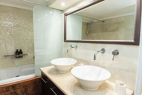 Stylish Athinas House in Kallithea