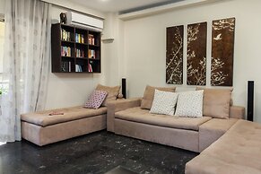 Stylish Athinas House in Kallithea