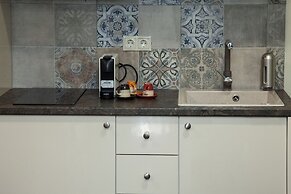 Stylish Athinas House in Kallithea