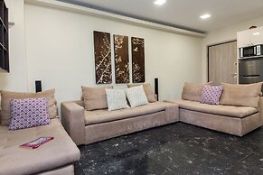 Stylish Athinas House in Kallithea
