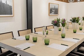 Hotel Sercotel EsteOeste