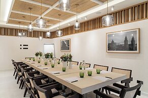 Hotel Sercotel EsteOeste