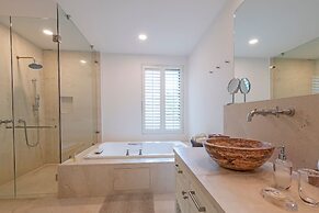 Premium 3 Bedroom Condo