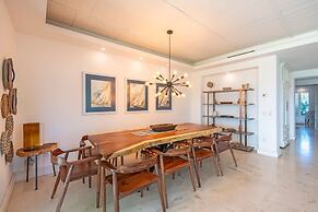 Premium 3 Bedroom Condo