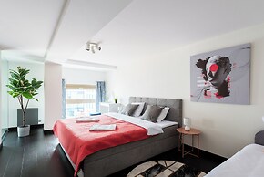 Luxury family apartment on Krizikova st