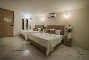 HOTEL  BALI AT POBLADO