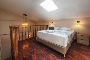 HOTEL  BALI AT POBLADO