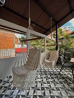 HOTEL  BALI AT POBLADO