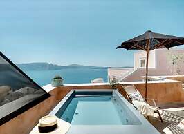 Villa in Oía with views of the caldera