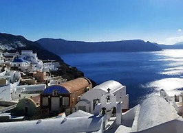 Villa in Oía with views of the caldera