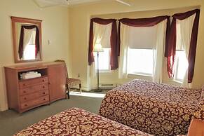 Silver Bay YMCA Inn and Conference Center
