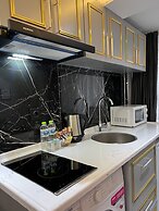 Taksim Larissa Residence