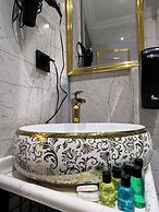 Taksim Larissa Residence