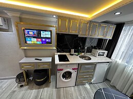 Taksim Larissa Residence