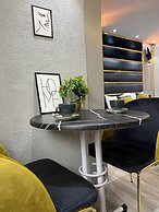 Taksim Larissa Residence