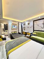 Taksim Larissa Residence