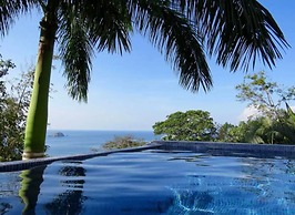 Casa con espectacular vista al mar