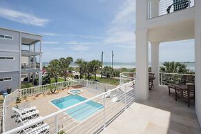 Endless Views by Distinctive Beach Rentals