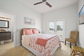 Endless Views by Distinctive Beach Rentals