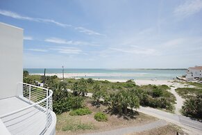 Endless Views by Distinctive Beach Rentals