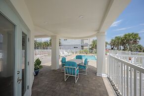 Endless Views by Distinctive Beach Rentals