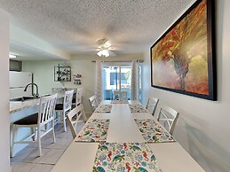 Madeira Beach Yacht Club 323b