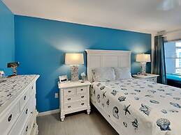 Madeira Beach Yacht Club 323b