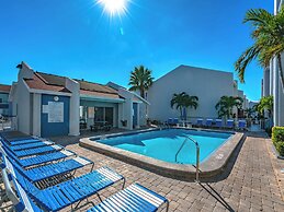 Madeira Beach Yacht Club 323b