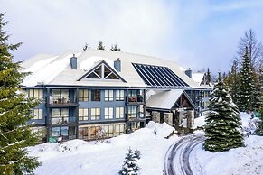 Powderhorn by Whistler Premier