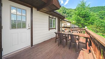 Gapyeong sky pet Family Dogchae Pension