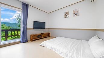 Gapyeong sky pet Family Dogchae Pension