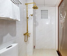 Spring Airport Hotel