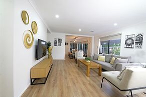 6BRM Retreat Parkside Family House Melb