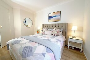 6BRM Retreat Parkside Family House Melb