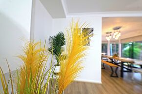 6BRM Retreat Parkside Family House Melb