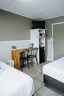 The Rix Hotel Motel