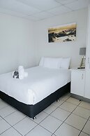 The Rix Hotel Motel