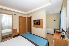 Diamond luxury Hotel