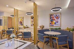 Diamond luxury Hotel