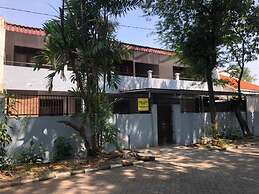 OYO 90482 Rumah Oma Syariah