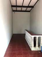 OYO 90482 Rumah Oma Syariah