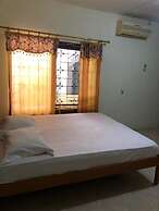 OYO 90482 Rumah Oma Syariah