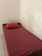 OYO 90482 Rumah Oma Syariah