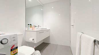 Melbourne One 2B2B1C Apt by GoodLive