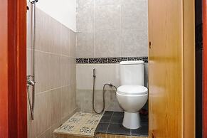 OYO 90846 Guesthouse Bintaro Asri Syariah