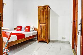 OYO 90846 Guesthouse Bintaro Asri Syariah