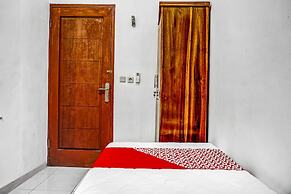 OYO 90846 Guesthouse Bintaro Asri Syariah