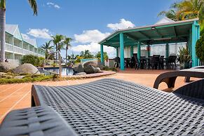 Reef Adventureland Motel