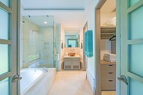 Amazing 3 Bedroom Condo