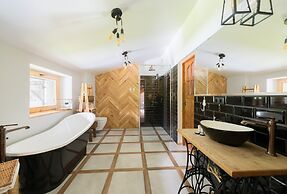 Dom & House - Siedlisko Koleczkowo